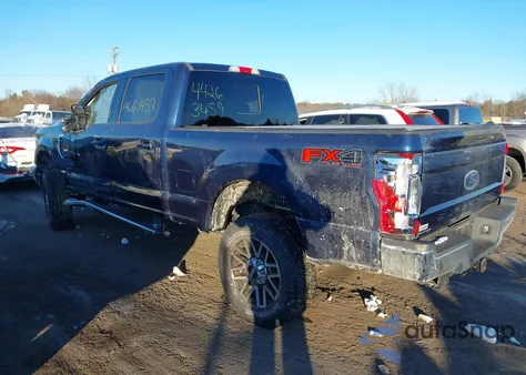 2017 Ford F-250 Lariat from USA, damaged, VIN 1FT7W2BT6HEB56591